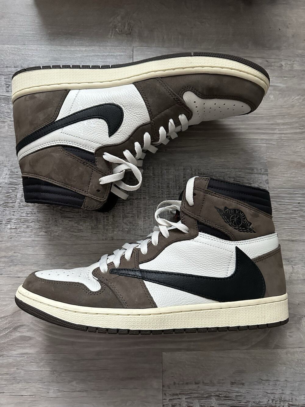 Air Jordan 1 Travis Scott Mocha High Men's Size 12
